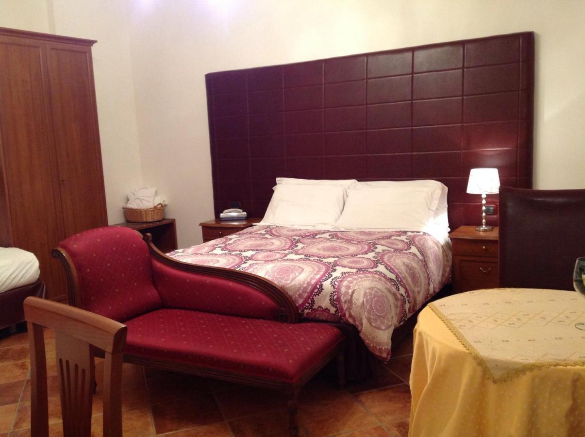 Hotel Palazzo Krataiis ชิลลา ห้อง รูปภาพ
